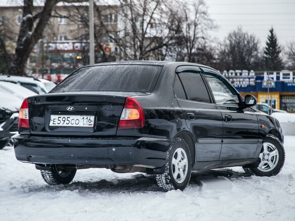 2007 Hyundai Accent ТагАЗ II, чёрный - вид 3