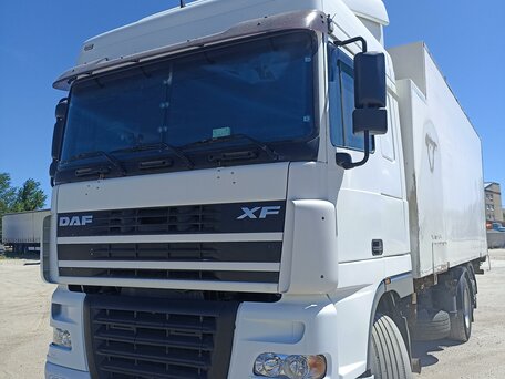 2005 DAF XF 95, белый, 4000000 рублей, вид 3