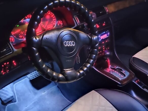 1998 Audi A6 II (C5), синий, 600000 рублей - вид 12