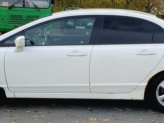 2009 Honda Civic Hybrid VIII Рестайлинг, белый, 850000 рублей, вид 3