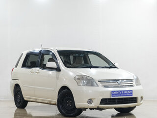 Toyota Raum II