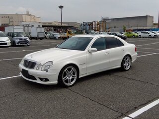 2004 Mercedes-Benz E-Класс 500 III (W211, S211), белый, 1250000 рублей, вид 1