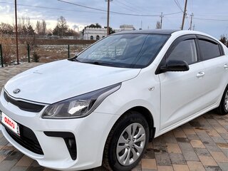 2018 Kia Rio IV, белый, 1550000 рублей, вид 5