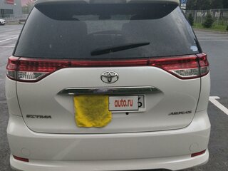 2011 Toyota Estima III Рестайлинг, белый, 870000 рублей, вид 3