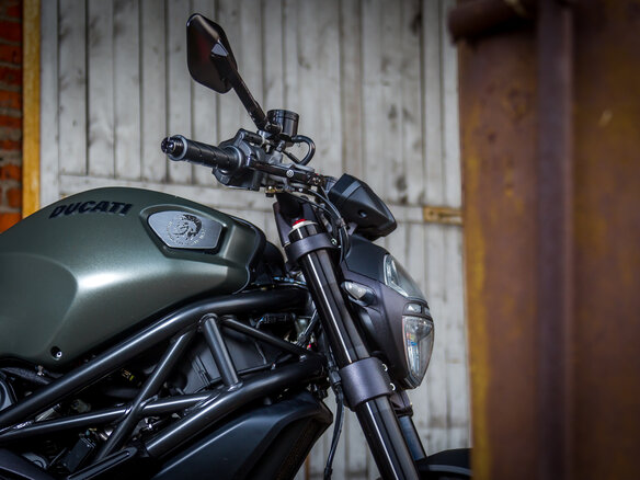 2013 Ducati Monster 1100, зелёный - вид 11