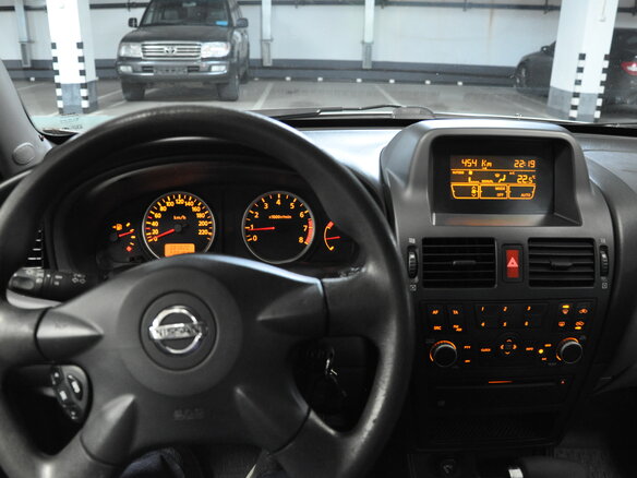 2002 Nissan Almera II (N16) Рестайлинг, серебристый - вид 5