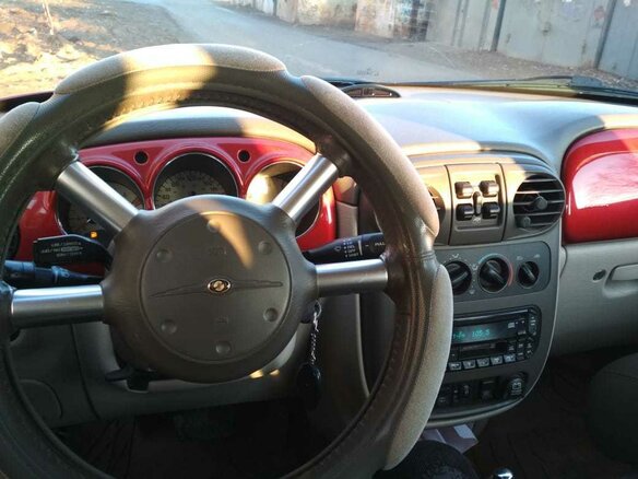 2004 Chrysler PT Cruiser, красный - вид 9