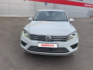 2015 Volkswagen Touareg II Рестайлинг, белый, 3200000 рублей, вид 2