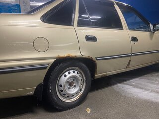2005 Daewoo Nexia I, бежевый, 175000 рублей, вид 5