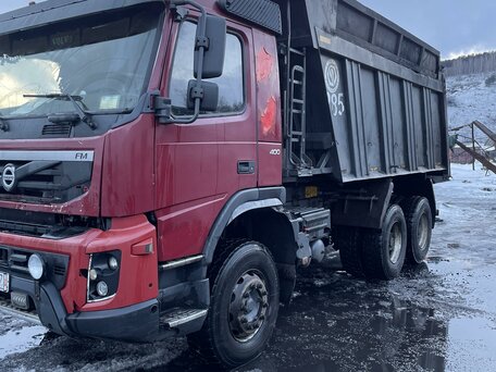 2012 Volvo FM, красный, 3600000 рублей, вид 2