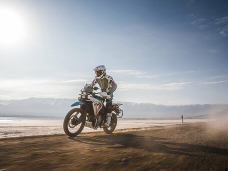 2026 CFMoto 450MT Sport, синий, 715410 рублей, вид 4