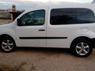2009 Renault Kangoo II, белый, 850000 рублей, вид 3