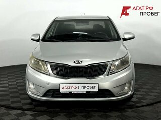 2014 Kia Rio 4-speed III, серебристый, 760000 рублей, вид 3