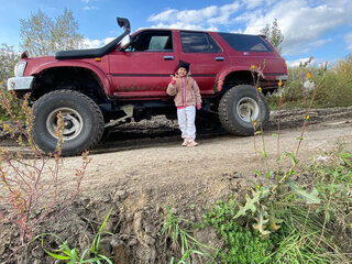 1992 Toyota Hilux Surf II Рестайлинг, красный, 860000 рублей, вид 2