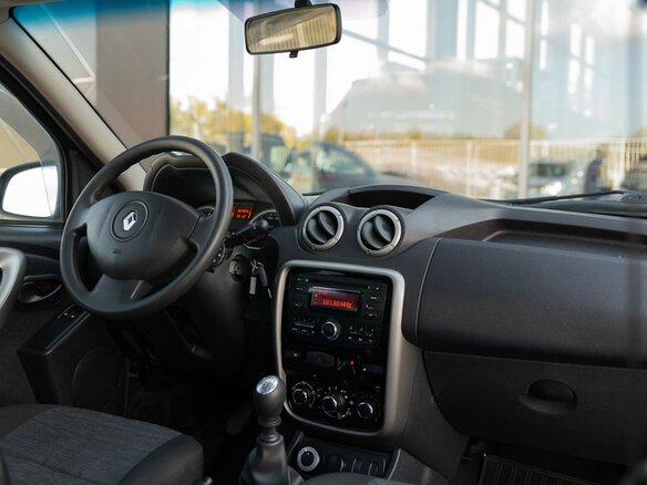 2015 Renault Duster I, коричневый - вид 9