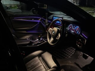 2018 BMW 5 серии 530e VII (G30/G31/G38), чёрный, 2600000 рублей, вид 3