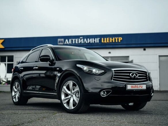 2015 Infiniti QX70, чёрный, 2900000 рублей - вид 1