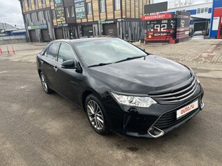 2017 Toyota Camry VII (XV50) Рестайлинг, чёрный, 2550000 рублей, вид 2