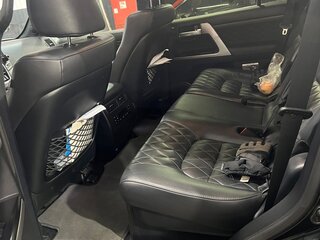 2017 Toyota Land Cruiser 200 Series Рестайлинг 2, чёрный, 6500000 рублей, вид 3