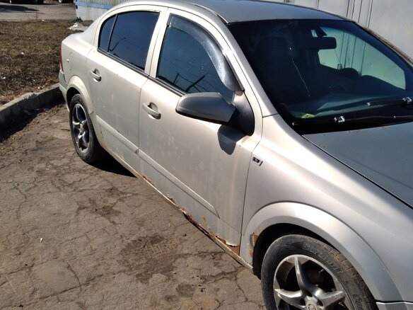 2008 Opel Astra H Рестайлинг, бежевый, 230000 рублей - вид 1