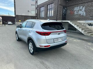 2017 Kia Sportage IV, серебристый, 1990000 рублей, вид 5
