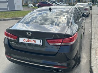 2017 Kia Optima IV, коричневый, 1685000 рублей, вид 4