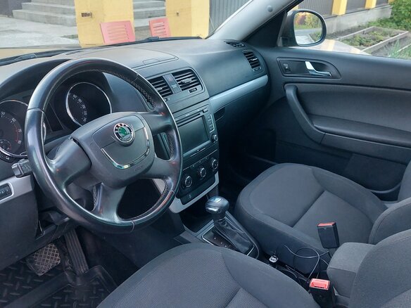 2012 Skoda Yeti I, коричневый - вид 5