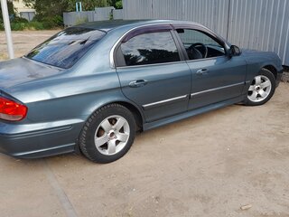 2002 Hyundai Sonata IV (EF) Рестайлинг, серый, 400000 рублей, вид 3