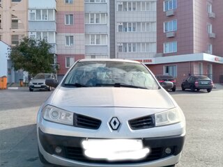 2007 Renault Megane II Рестайлинг, серебристый, 450000 рублей, вид 1