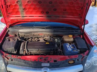 2007 Opel Astra GTC H Рестайлинг, красный, 564900 рублей, вид 4