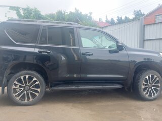2015 Toyota Land Cruiser Prado 150 Series Рестайлинг 1, чёрный, 3360000 рублей, вид 2