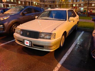 1998 Toyota Crown X (S150), белый, 1100000 рублей, вид 1