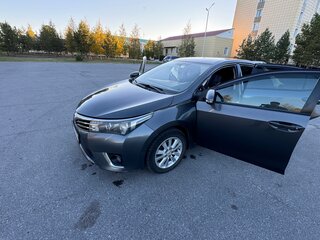 2014 Toyota Corolla XI (E160, E170, E180), серый, 1500000 рублей, вид 1