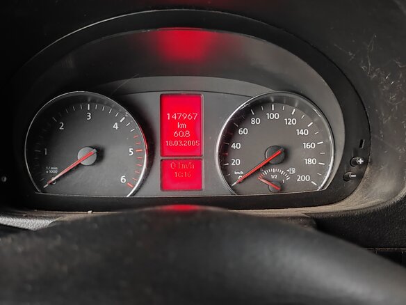 2011 Volkswagen Crafter, серебристый, 2900000 рублей - вид 8