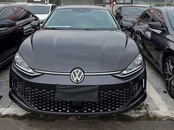 2023 Volkswagen Lamando L II, чёрный, 1666666 рублей - вид 1