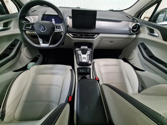 2021 BYD Yuan Pro (50 kWh) I Рестайлинг 2 (Pro), белый, 2015000 рублей - вид 12