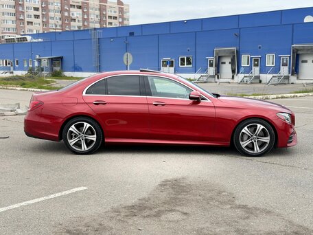 2020 Mercedes-Benz E-Класс 300 V (W213, S213, C238), красный, 3480000 рублей, вид 5