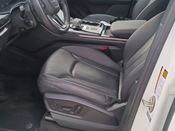 2021 Audi Q7 45 TFSI II (4M) Рестайлинг, белый, 6200000 рублей - вид 11