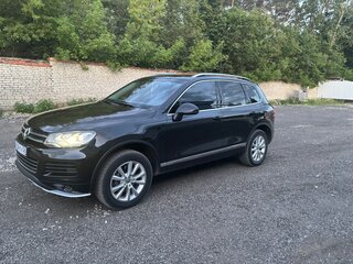 2012 Volkswagen Touareg II, чёрный, 2029000 рублей, вид 3