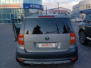 2012 Skoda Yeti I, серый, 1200000 рублей, вид 3