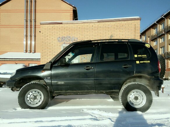 2007 Chevrolet Niva I, чёрный - вид 3