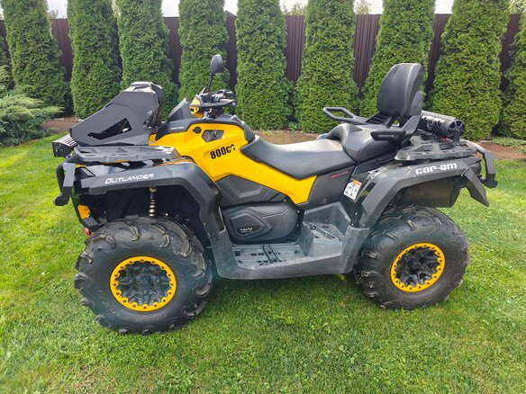 2013 BRP Can-Am Outlander 800, чёрный, 1350000 рублей