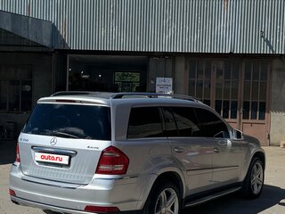 2010 Mercedes-Benz GL-Класс 500 I (X164) Рестайлинг, серебристый, 1600000 рублей, вид 4