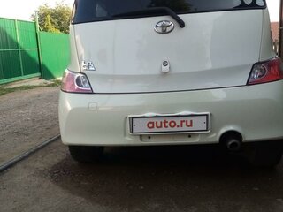 2011 Toyota bB II Рестайлинг, белый, 865000 рублей, вид 3