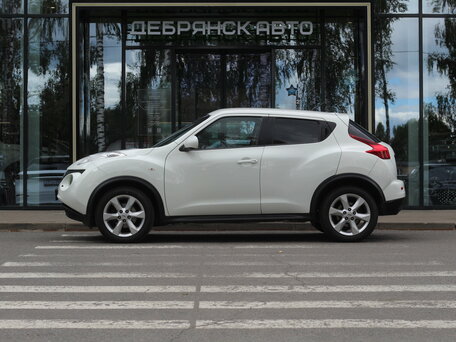2011 Nissan Juke I, белый, 850000 рублей, вид 2