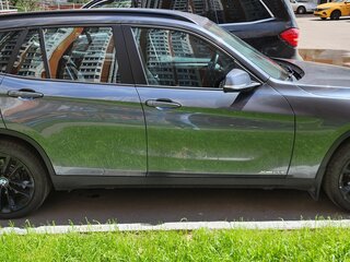 2014 BMW X1 20i I (E84) Рестайлинг, серый, 1450000 рублей, вид 3