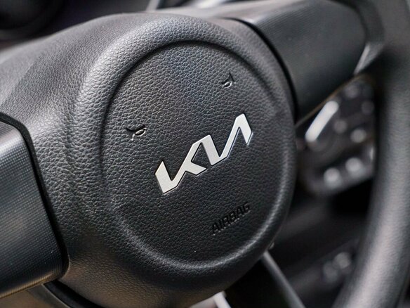 2023 Kia Pegas, белый, 1599000 рублей - вид 20