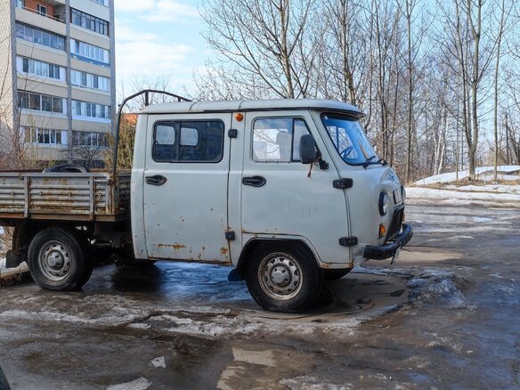 2013 УАЗ 3909, белый, 600000 рублей - вид 5