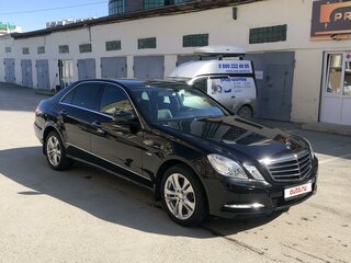 2012 Mercedes-Benz E-Класс 300 IV (W212, S212, C207), чёрный, 2700000 рублей, вид 3
