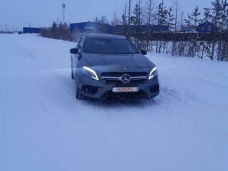2017 Mercedes-Benz GLA AMG 45 AMG I (X156) Рестайлинг, серый, 4100000 рублей, вид 3